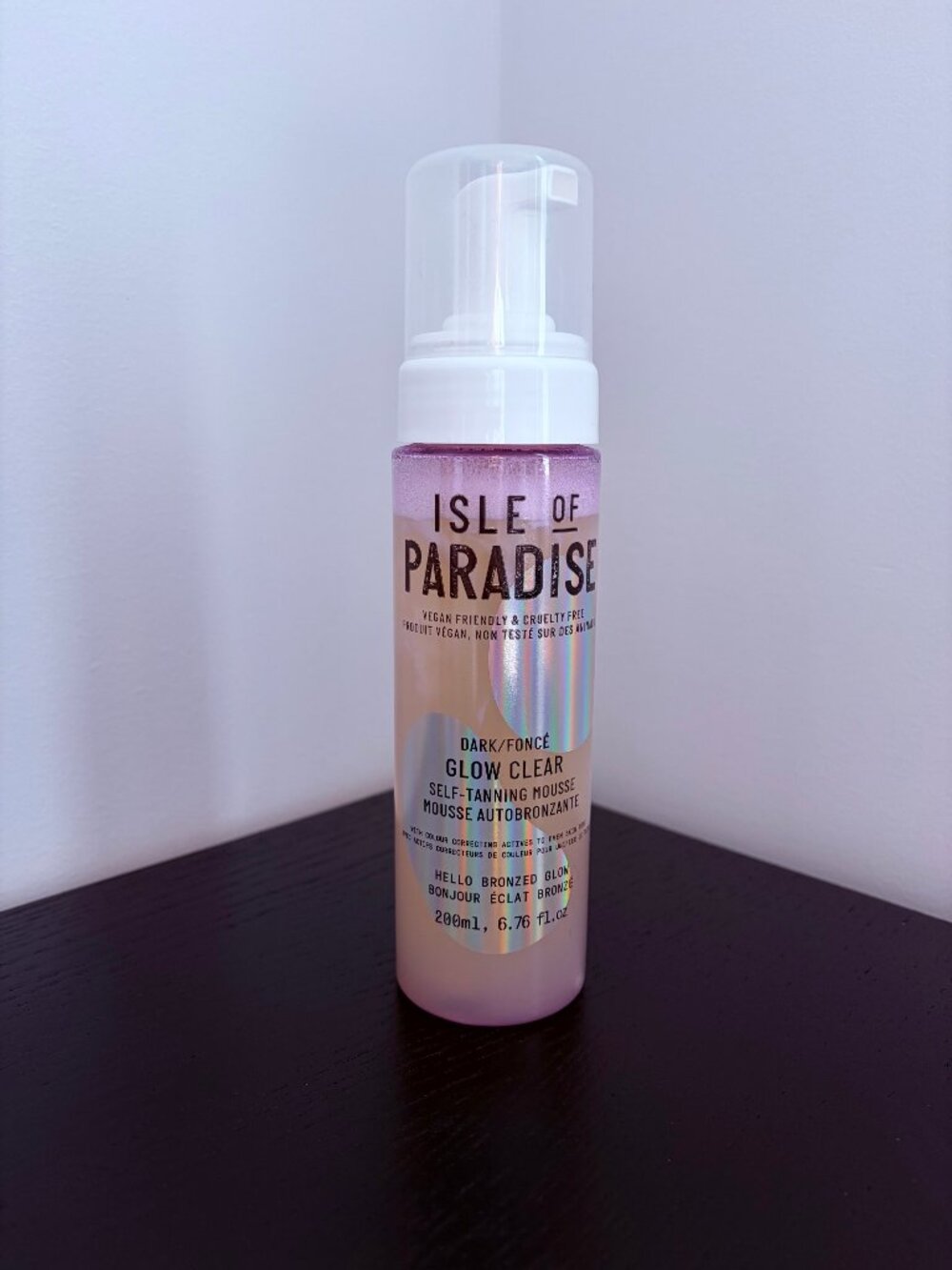 FREE Gift w/purchase of Isle of Paradise Glow Clear Self-Tanning Mousse (Dark)